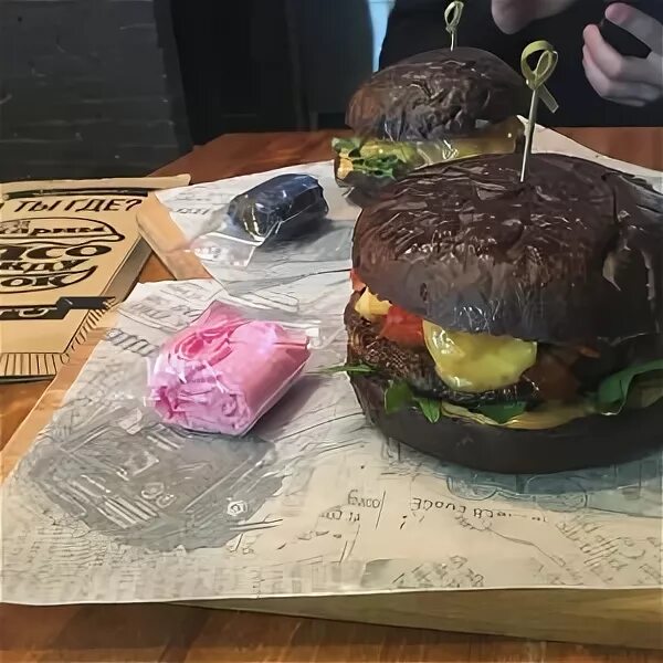 Рваный бургер меню. Рваный бургер екатеринбург. Hell burger екатеринбург. Рваный бургер екатеринбург. Бургеры екатеринбург.