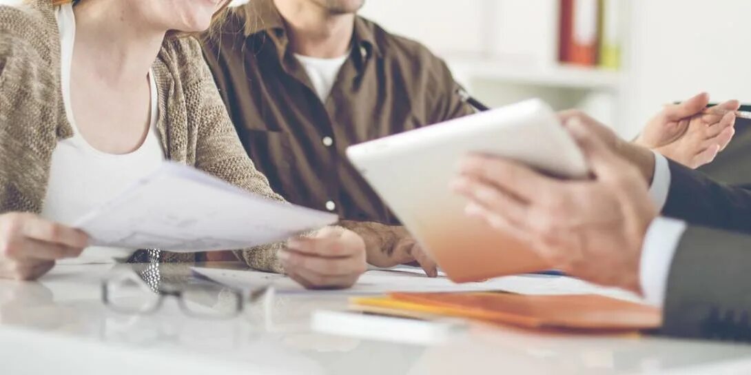 консультация адвоката. юридические услуги. оказание консультации. услуги юриста. оказание консультации.