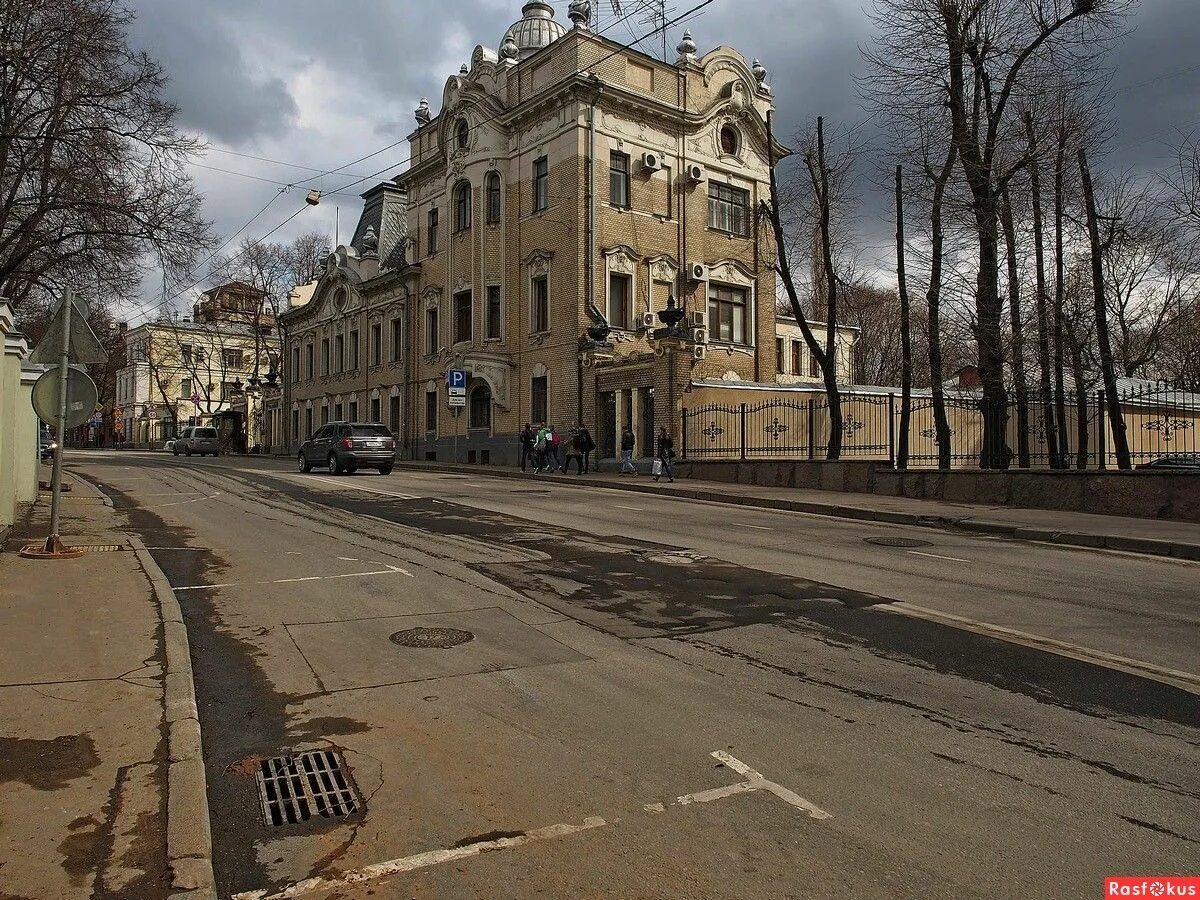 File:Ул. Воронцово Поле 12.jpg - Wikimedia Commons