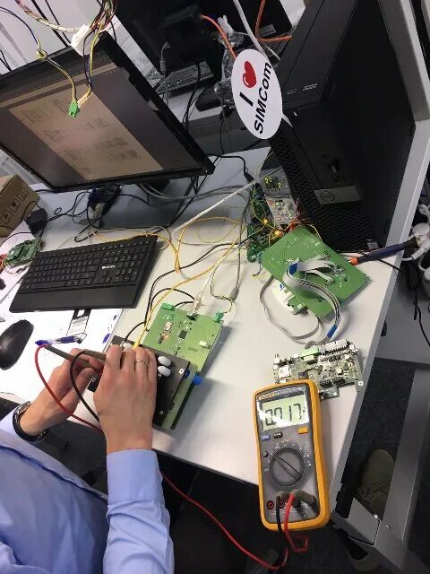 Контрактная разработка электроники. Тестирование печатных плат. Функциональное тестирование печатных плат. Стенд тестирования печатных плат. Тестировщик печатных плат.