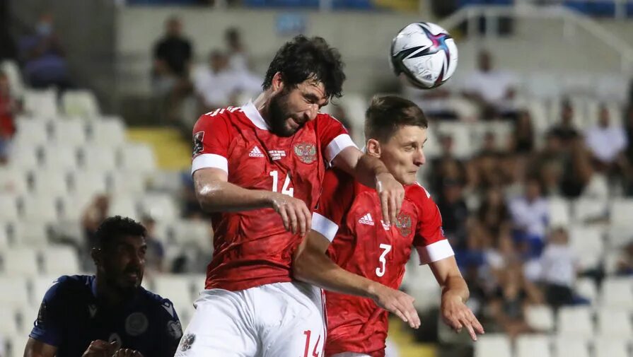 футбол отборочные матчи чемпионата. игрок кипра гогич. чемпионат кипра по футболу 2021-2022. за сборную россии по футболу. сборная россии.