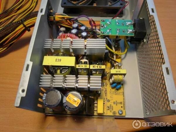 Подключение блока питания deepcool. Блок питания deepcool de580. deepcool de530 + de580. дипкул блок питания de 580.