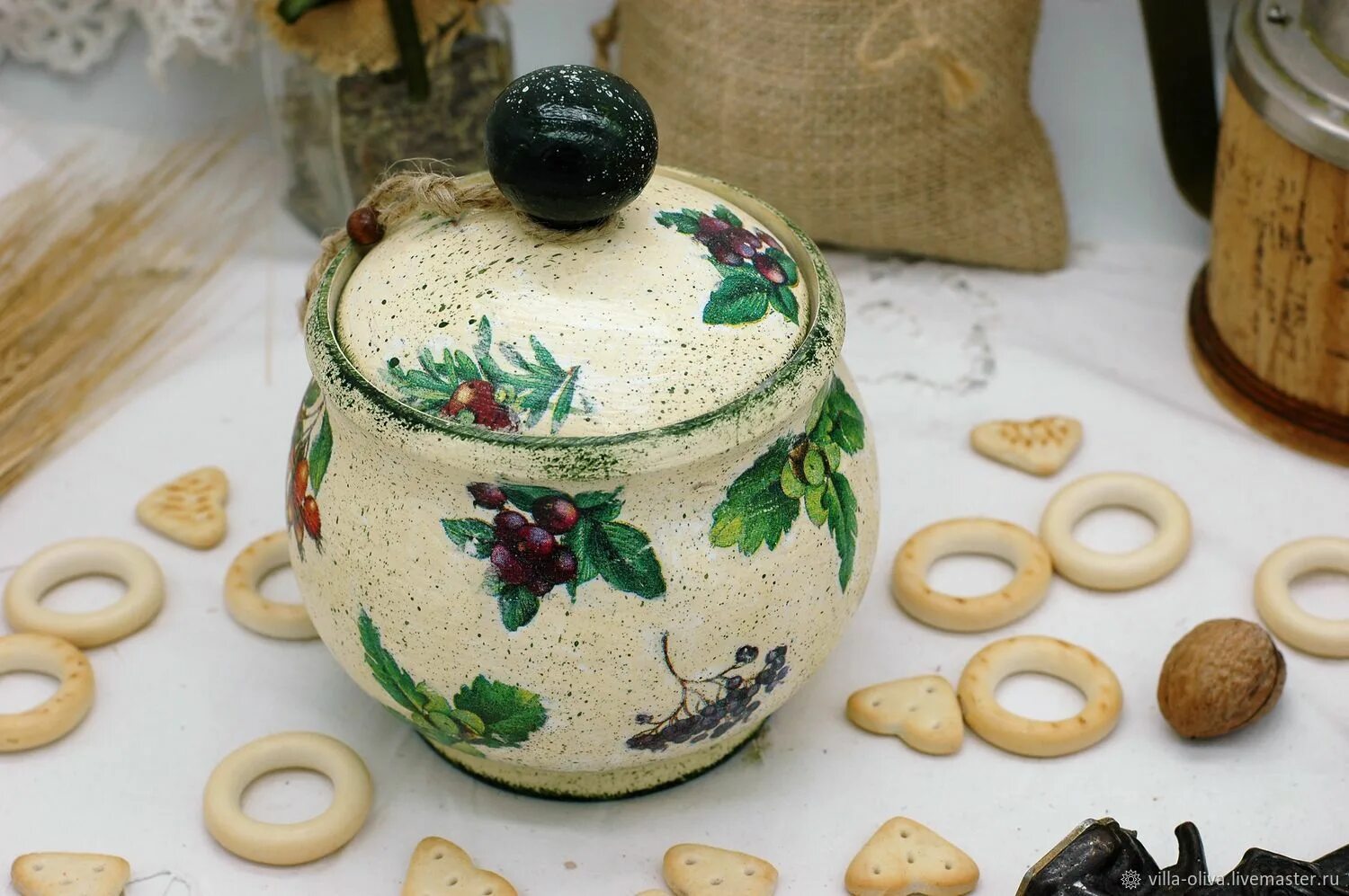глиняный горшок для меда. банки горшочек. мед в глиняной посуде. сахарница-лето. горшок для жаркого №10.