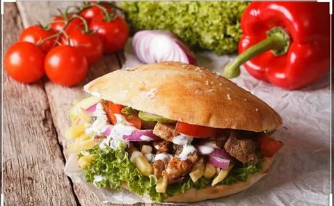 Пита с мясом и овощами