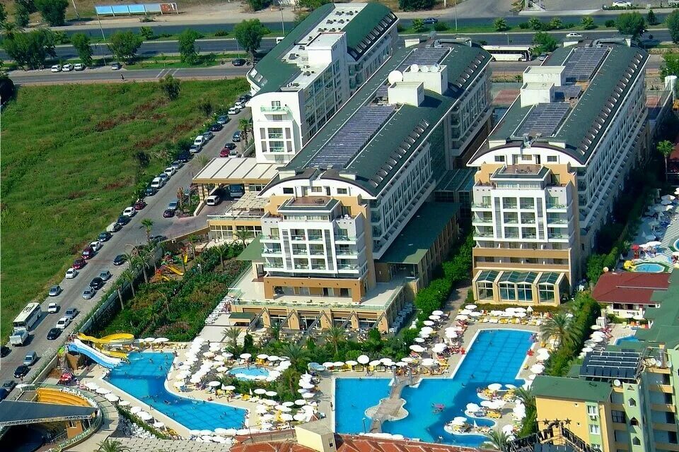 Хедеф спа 5 турция. Отель hedef Resort Spa 5 Турция. Hedef Resort Hotel 5 Турция Конаклы. Хедеф Резорт отель 5 Алания. Турция Конаклы отель хедеф Резорт спа 5.