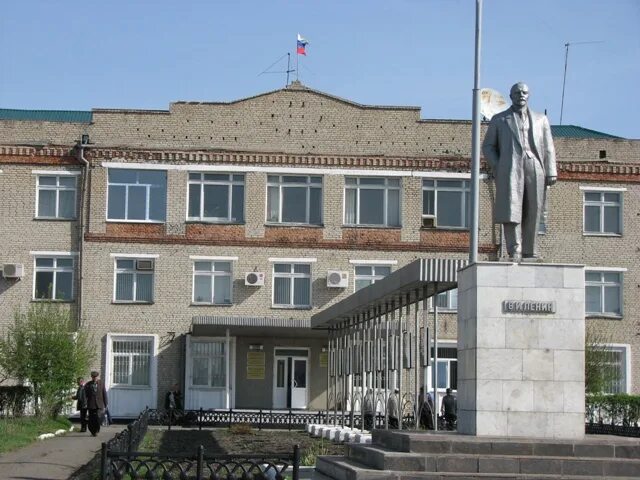 Г исилькуль омская область. Мбоу сош 1 исилькуль. Мбоу сош 1 исилькуль. Школа номер 1 колышлей пензенская область. Исилькуль.