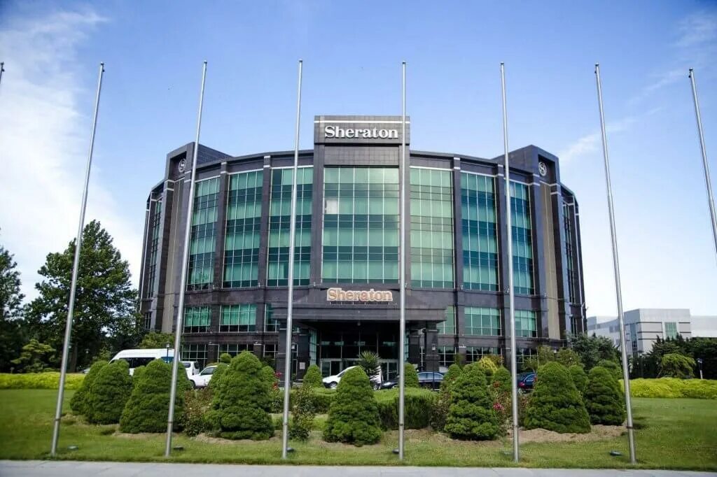 Отель в аэропорту баку. Отель шератон баку. баку отель sheraton baku. аэропорт баку fly inn. шератон шереметьево.