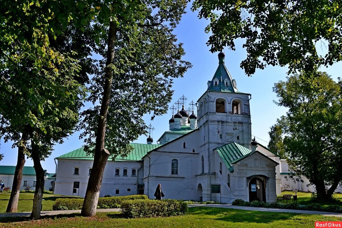 Александровский Кремль, памятник русской средневековой архитектуры