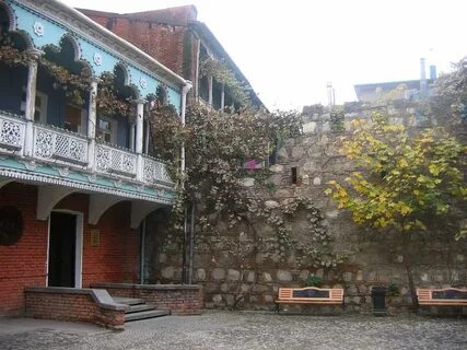 Авлабар челюскинцев 15
