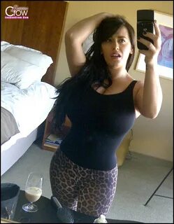 LeanneCrow.com - The Official Website of Leanne Crow.