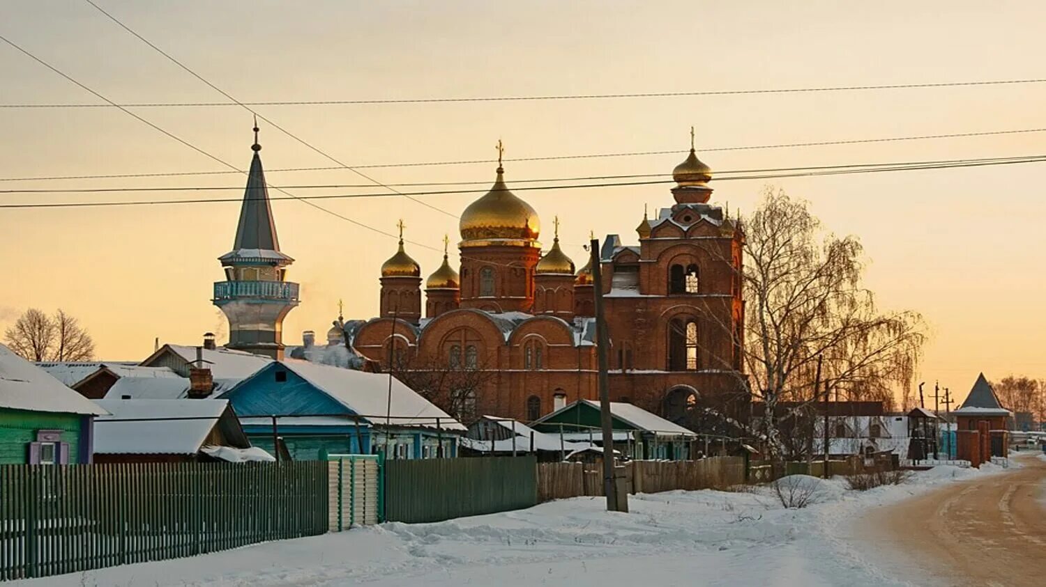 Самарская область г похвистнево. Церковь город Похвистнево. Церковь в Похвистнево Самарской области. Храм Табынской иконы Божией матери Похвистнево. Мечеть Похвистнево.