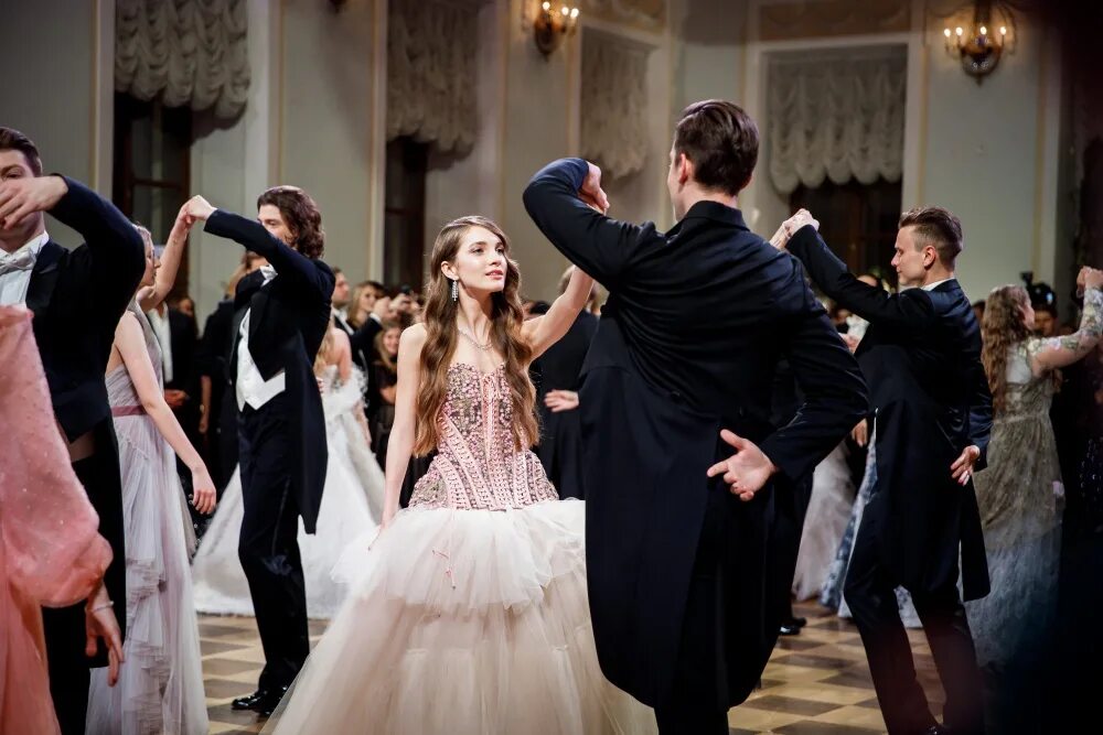 как назывался благотворительный бал организованный. благотворительный батл. как назывался благотворительный бал организованный. австрия вена венский бал. как назывался благотворительный бал организованный.