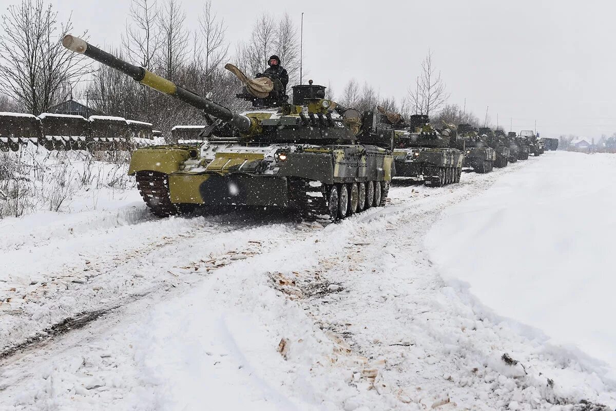 Т-80у Кантемировской дивизии. 1-Я Гвардейская танковая Краснознамённая армия. Т-64 В Кантемировской дивизии. 1гваидейская танковая дивизия РФ. Танковые дивизии украины