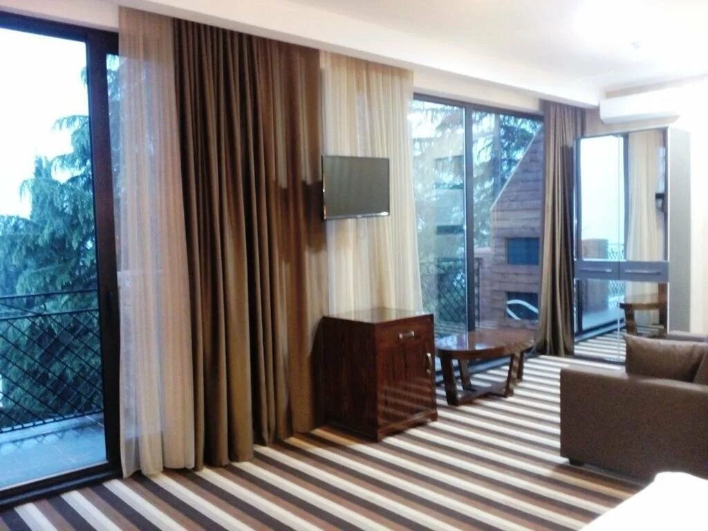 Afon resort black sea hotel 3*. Афон резорт блэк си отель абхазия. Black sea новый афон. Афон резорт блэк си отель абхазия. Отель блэк си абхазия.