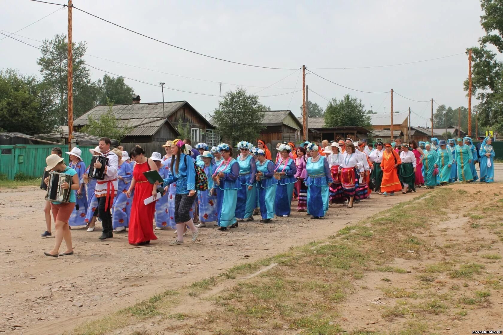 Погода сосновка чунский иркутской области. Посёлок Чуна Иркутская область. Иркутская область Чунский район Чунский. Площадь поселка Чунский. РП Октябрьский Чунского района Иркутской области.