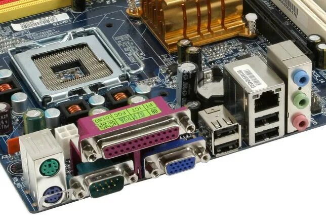 Как называется встроенная видеокарта. Дискретная и встроенная видеокарта. Mxm 2 видеокарты. Материнская плата asus e35m1-m pro. Интегрированная и дискретная видеокарта.