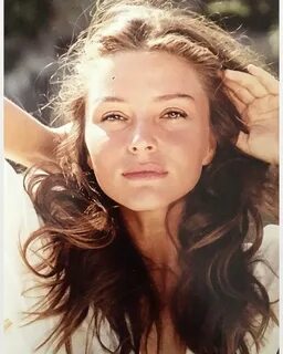 Цеева Изабелла 53 фото.