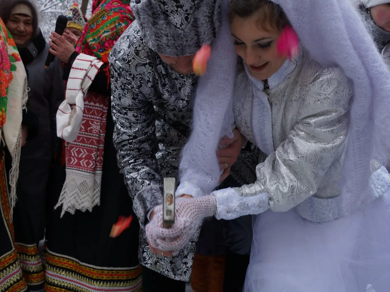 Погода на неделю белгородская область ивнянский. Подслушано в Ивне Белгородской области. Хомутцы Ивнянский район Белгородская область. Фестиваль крещенские Морозы 2011г. Погода в Ивне.