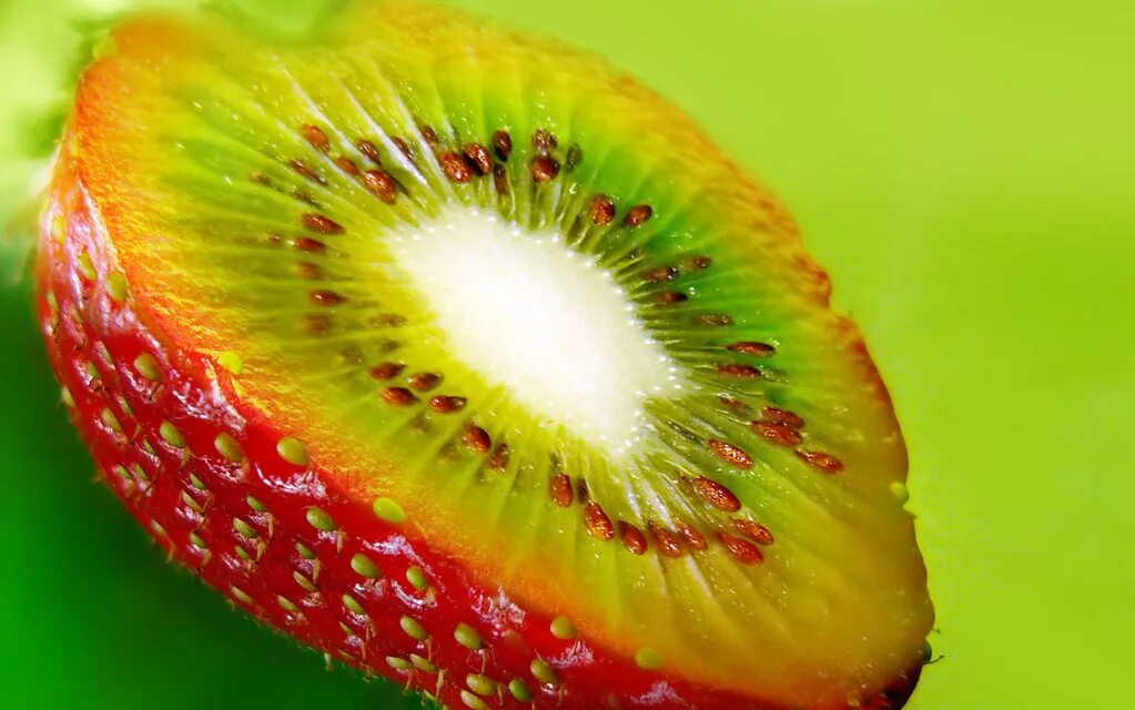 Delicious Zespri Red Kiwi Fruit Dessert