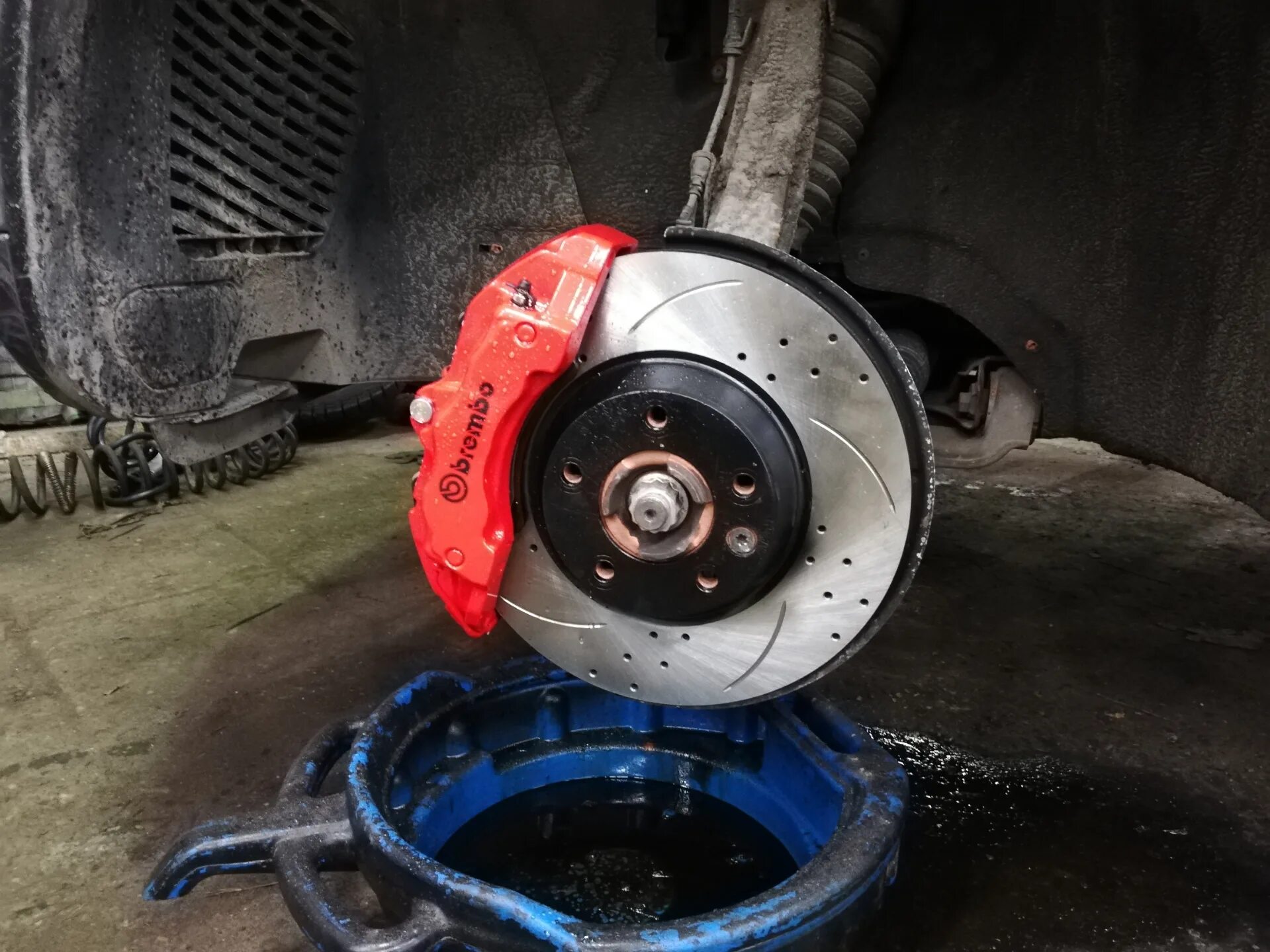 Тормоза 350 vw touareg nf. Тормозные диски нф. Тормозные диски туарег nf. Тормозные диски volkswagen touareg nf б/у. Тормозные диски touareg nf.