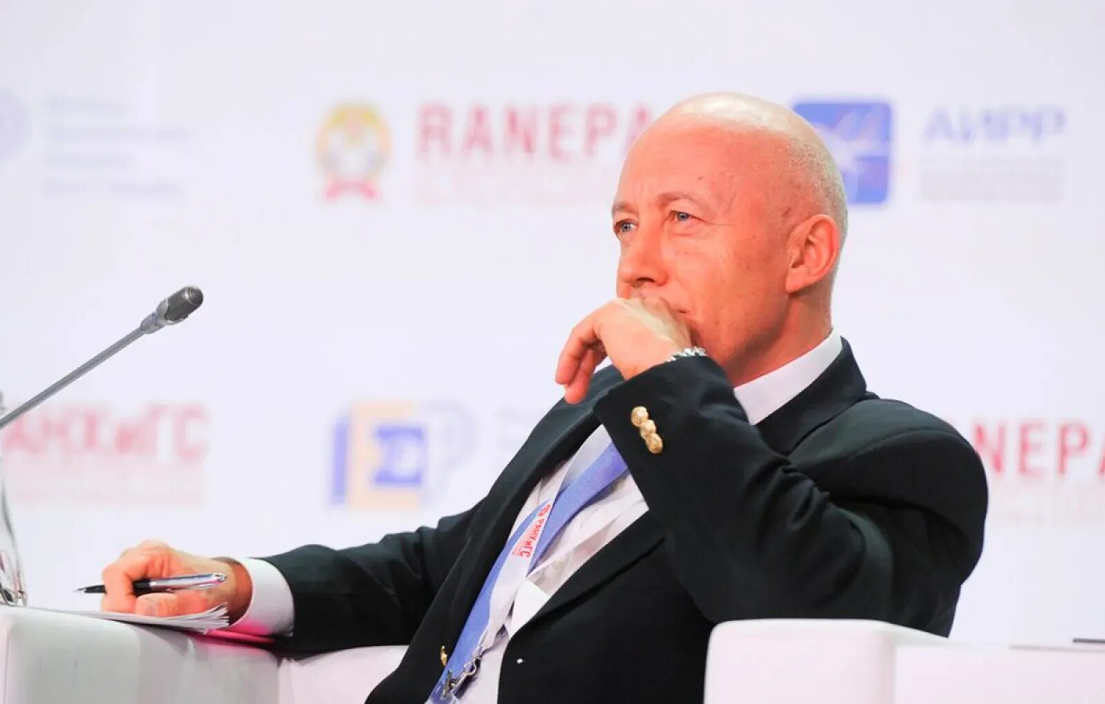 Анисимов никита юрьевич ректор ниу вшэ. Ректор сергей синельников-мурылев. Владимир мау ректор ранхигс. Александр федоров мининский университет. Инэкби ректор.