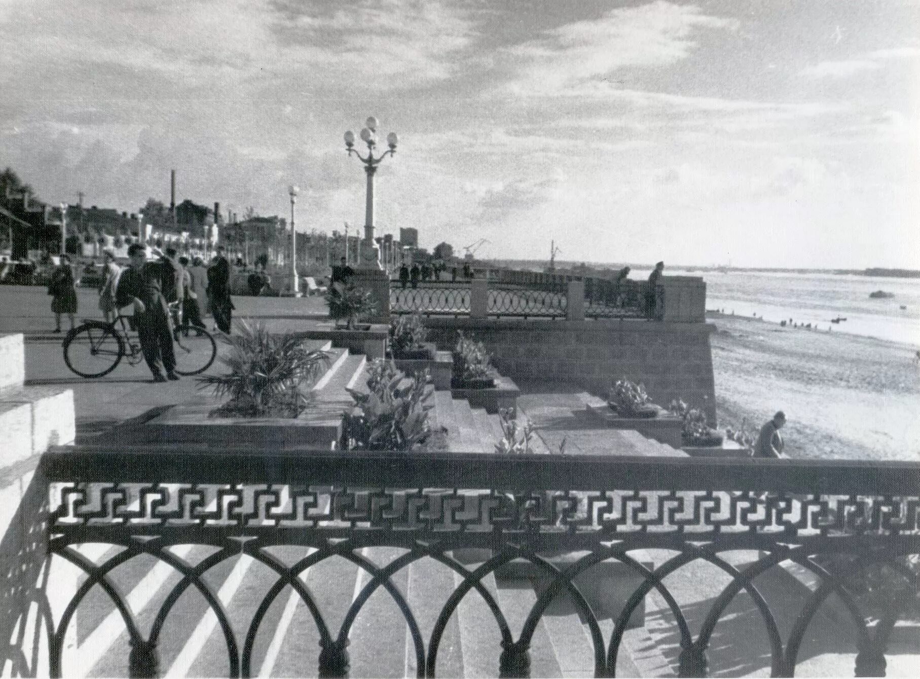 Куйбышев самара. Куйбышев улица победы. Сергей силин самара 50лет. Проспект масленникова казармы. Самара 50 лет.