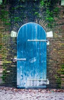 Walking doors