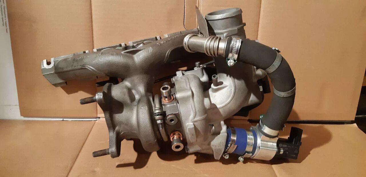 Турбина к04 ауди с4. Турбина к04. Турбина k04 1. 8 турбина к04. Турбина golf 5 gti.