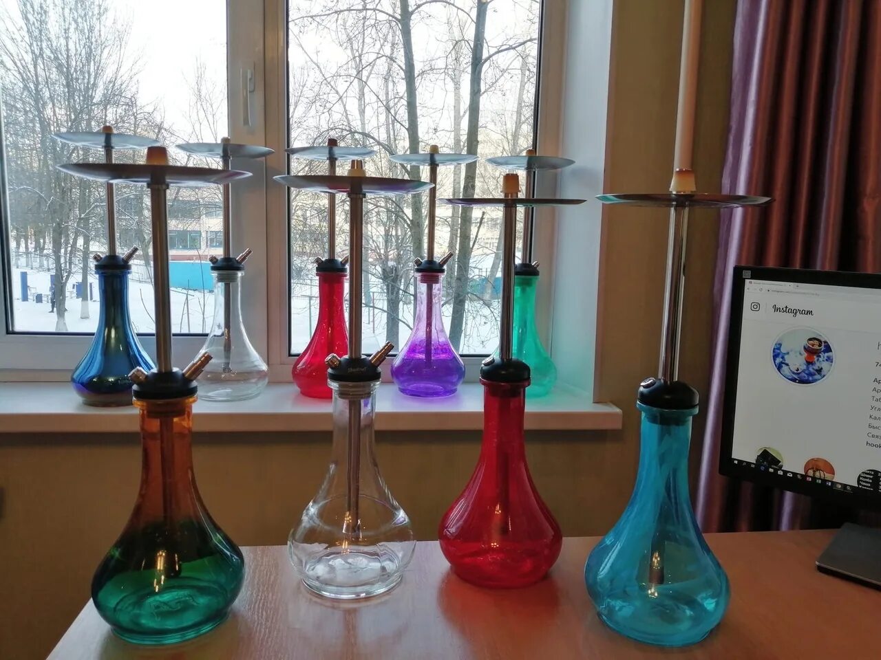 Столы для кальянной. Кальян в сомбатхее йошкар-ола ола. Japona hookah mini venge. Japona hookah мундштук. Кальянные йошкар-ола.