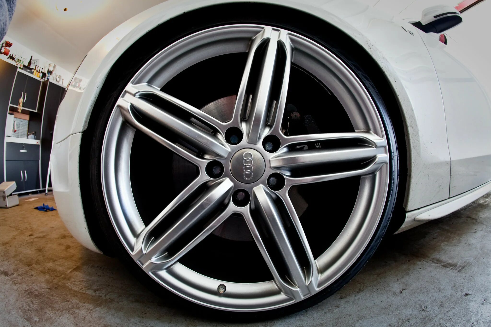 Диски р 22. Диски р19 ауди s5. диски r16 5x112 audi. диски ауди а8 д3. weds диски литые 16х7j.