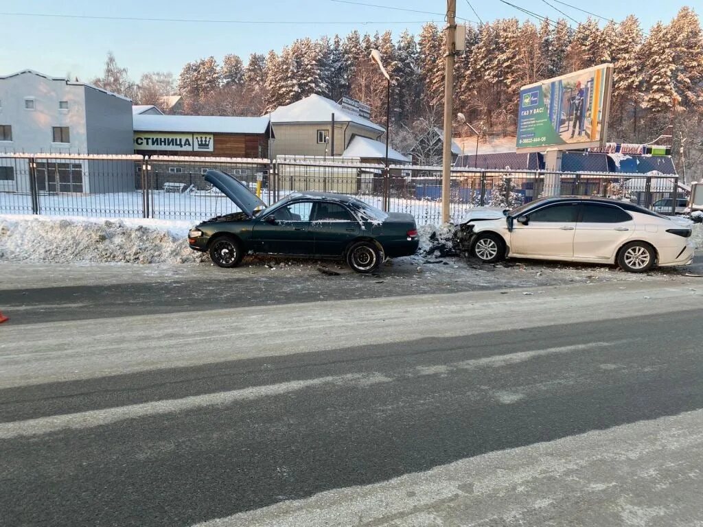 Новости горного алтая дтп. Новости горного алтая дтп. Новости горного алтая дтп. Дорожно-транспортное происшествие. Чуйский тракт развилка.