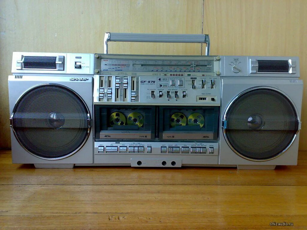 Sharp wf-1100w s. Авито шарп. Муз центр шарп 777. Sharp gf-777. Sharp vz-v4.