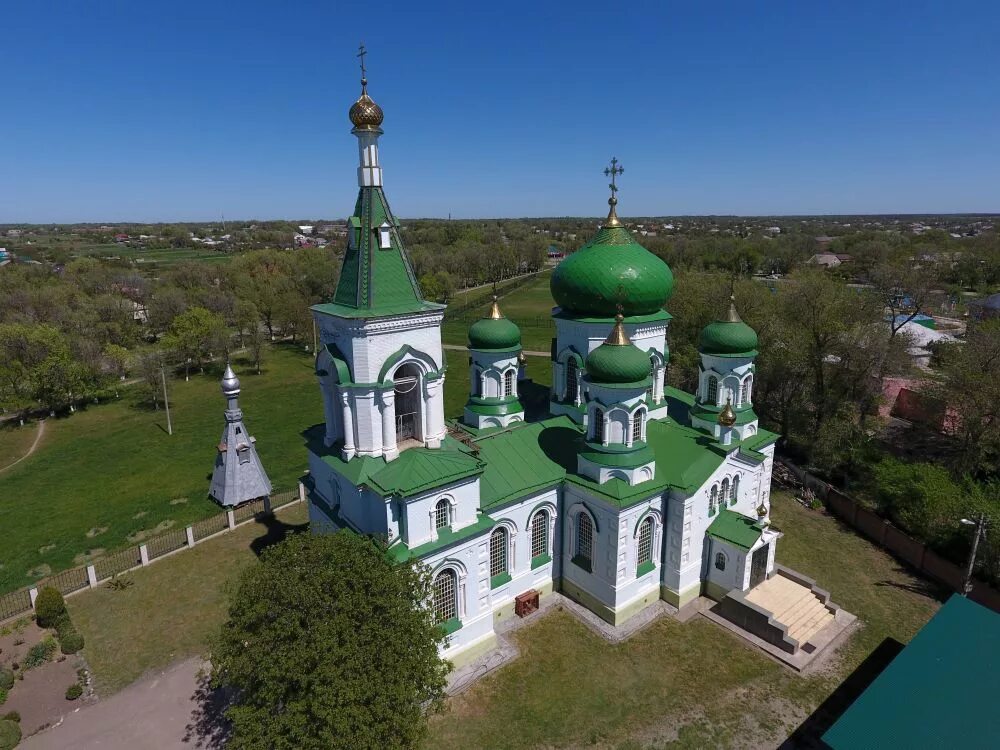 Расстояние красногвардейское ставропольский край. Церковь Троицы Живоначальной, село Красногвардейское. Храмы с.Красногвардейское,Ставропольский край. Ставропольский край село Красногвардейское Троицкий храм. Красногвардейское церкви Ставропольский край.