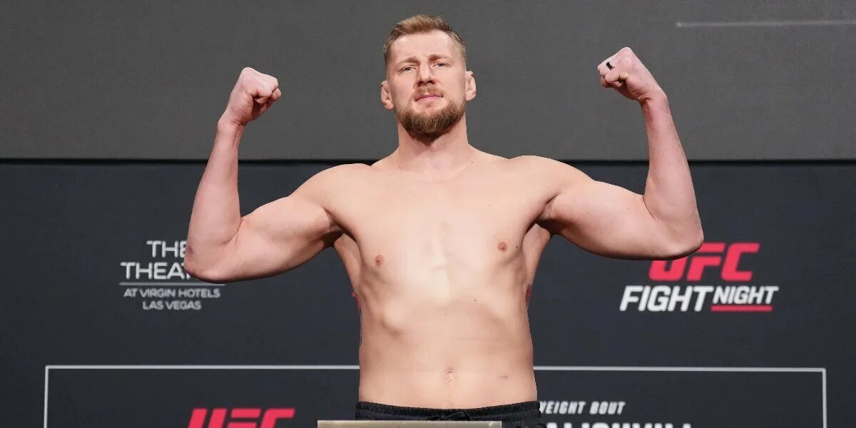 Российский тяжеловес UFC объяснил, почему готовится к боям в США - Sport24