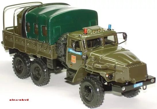 Звезда урала. Урал 4320 звезда. модель урал 4320 звезда. моделька урал 4320 звезда. урал-4320 модель 1100 звезда.
