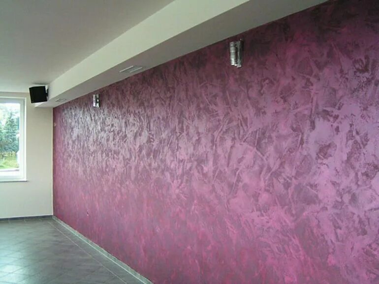 Жидкие обои покрыть лаком. Декоративное покрытие для стен. Декоративная краска для стен. Рельефная краска для стен. Декоративная покраска стен.