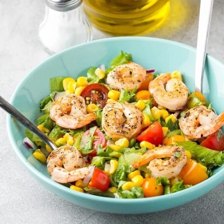 Креветки с кукурузой. Креветки с кукурузой. Креветки с кукурузой. Салат с авокадо и кукурузой. Креветки с кукурузой.