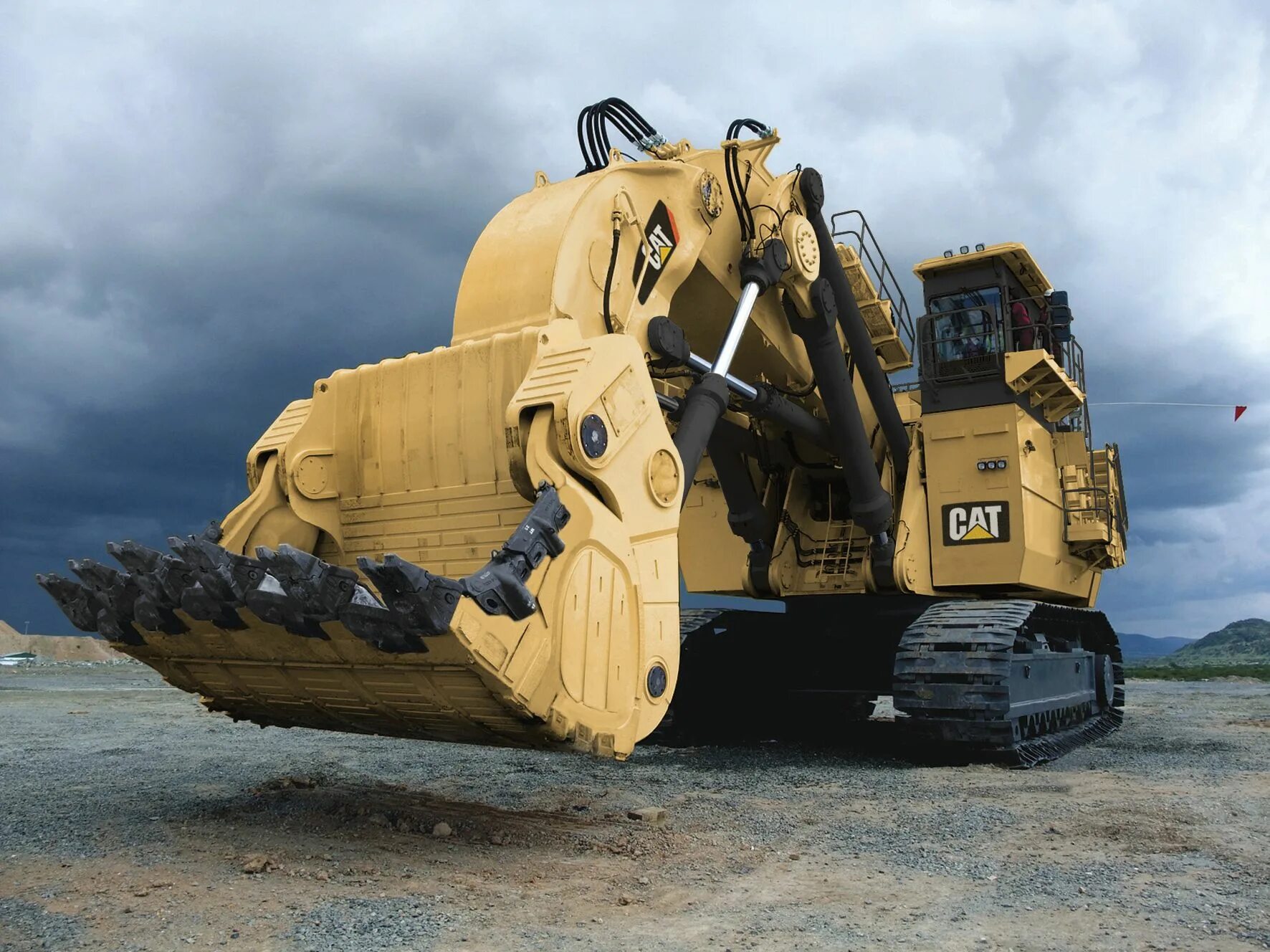 Огромный экскаватор. Caterpillar 6090 FS Excavator. Caterpillar 6090 FS. Скрепер Caterpillar 637f. Самый большой Катерпиллер бульдозер в мире.