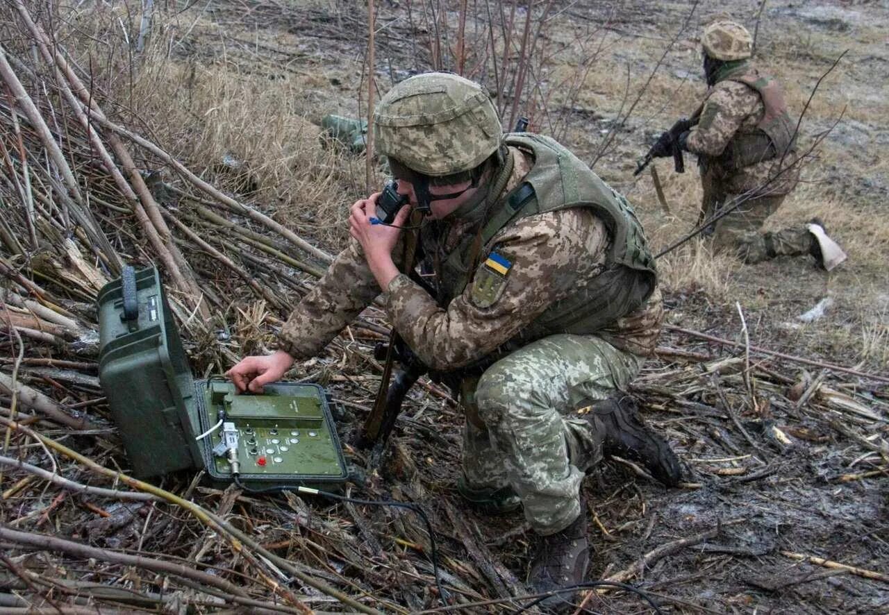 Состояния военной операции на украине. ВСУ на Донбассе. Военные на Донбассе. Украинские военные на Донбассе.