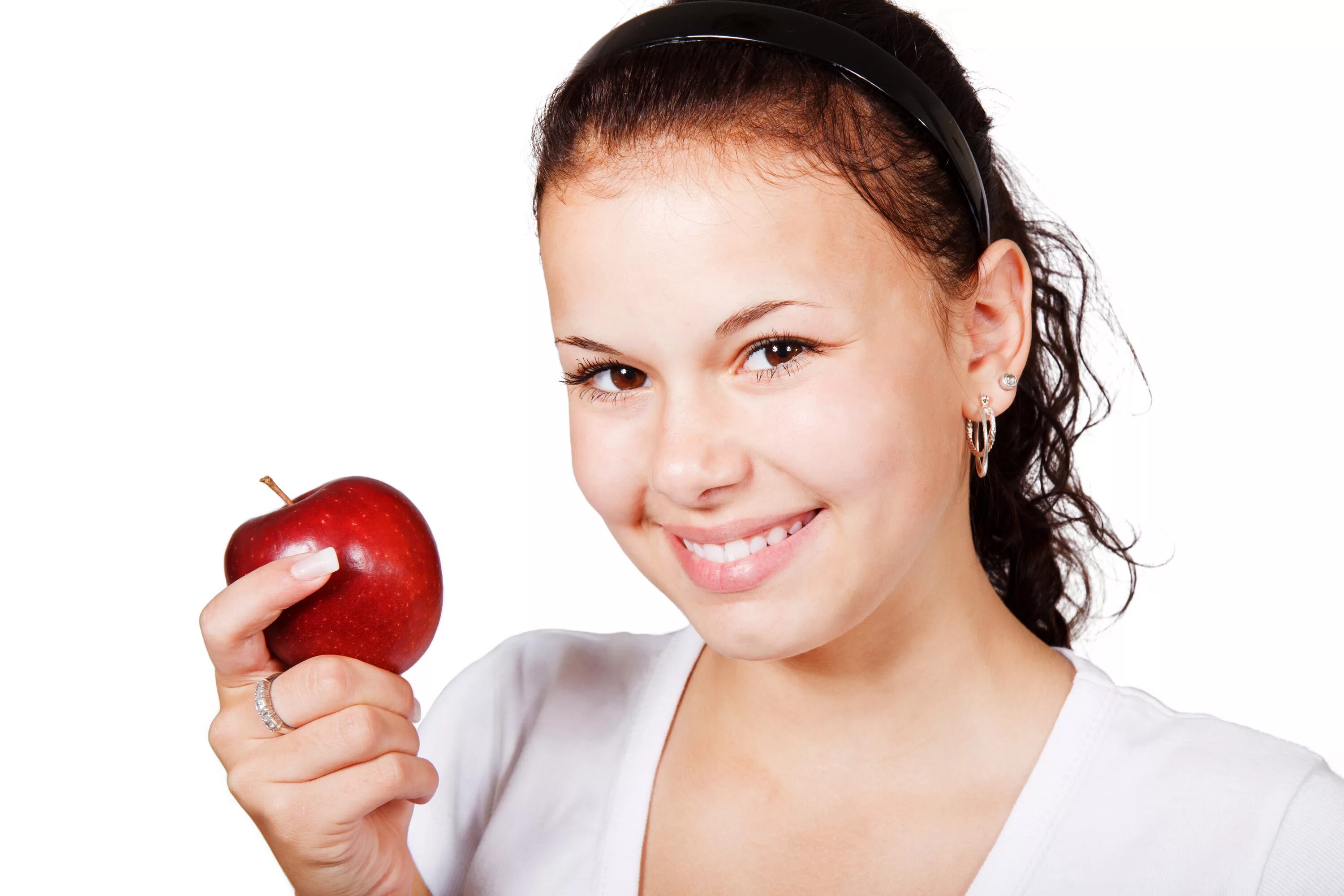Девушка с яблоком. Девушка с яблоком в руке. Держит яблоко. Яблочки у девушек.