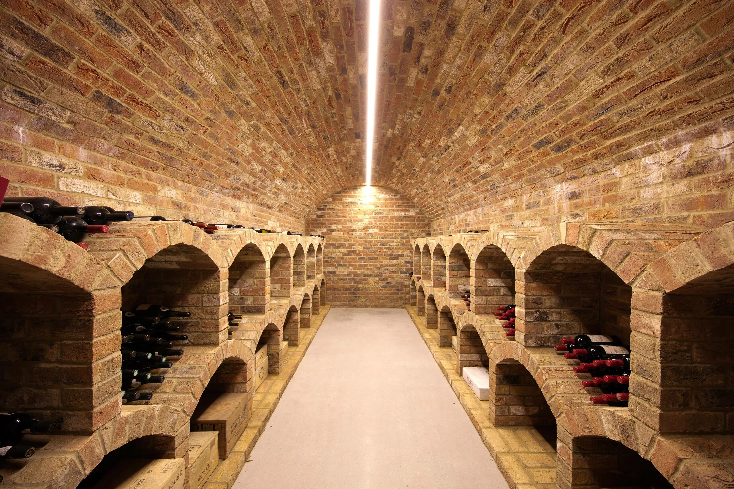 Винный погребок вино wine cellar. Винный погреб интерьер. Винная комната. Проект винного погреба. Элитный погреб.