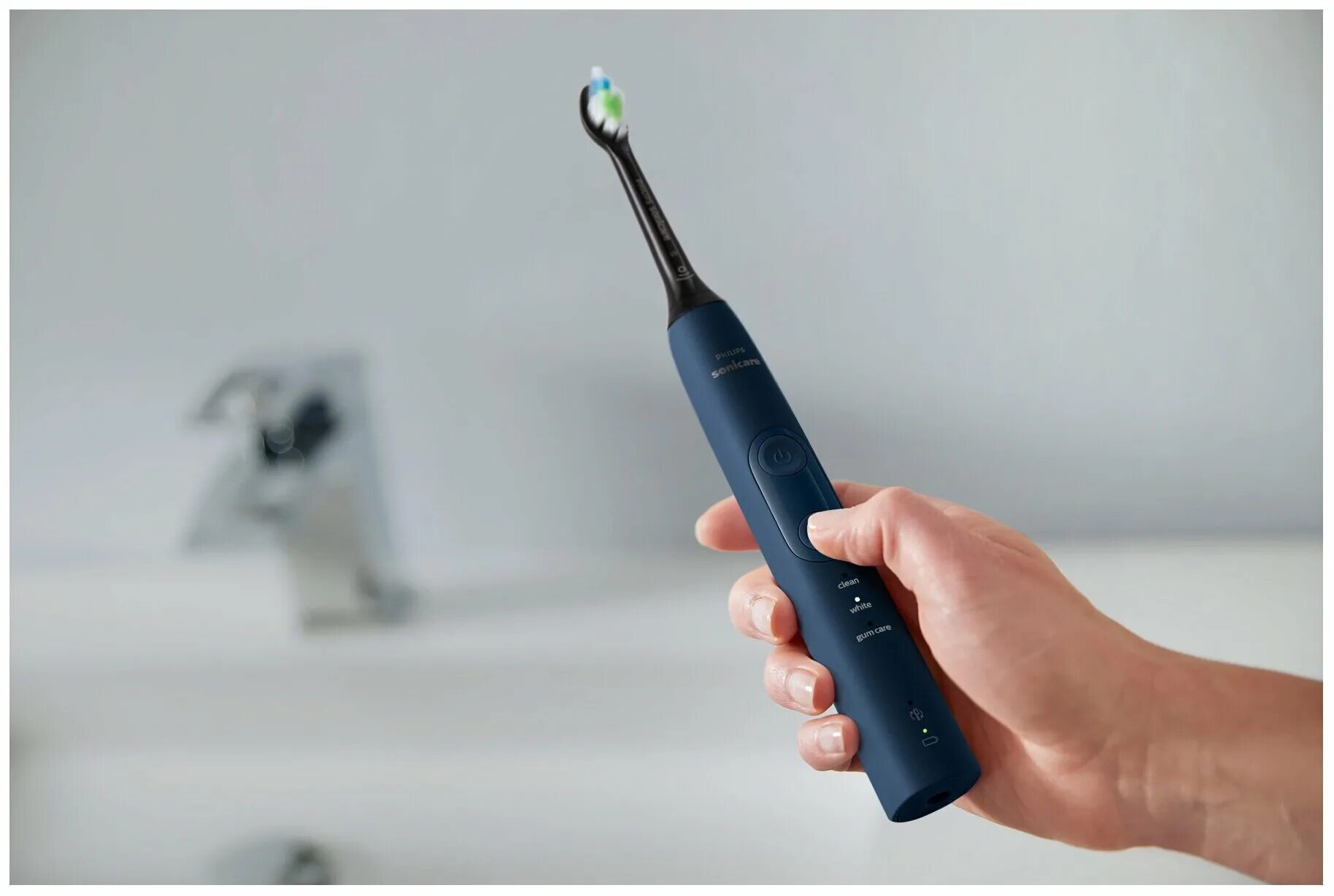 Щетка электрическая купить минск. Philips Sonicare PROTECTIVECLEAN 5100 hx6850/57. Электрическая зубная щетка Philips hx6850. Philips Sonicare PROTECTIVECLEAN 5100. Филипс соникеа электрическая зубная щетка.