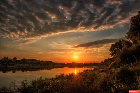 Солнце село не там
