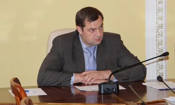 Мэр рязани артемов фото Глава администрации Рязани Виталий Артемов: "Ухожу по семейным обстоятельствам"