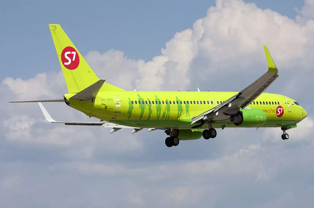 Самолёт s7 Боинг 737. S7 Airlines 737-800. Самолет s7 Боинг 737-800. Самолёт s7 Airlines Боинг 737 800.