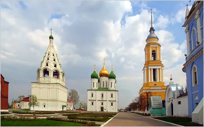 Соборная площадь Коломна. Коломенский Кремль Соборная площадь. Соборная площадь Коломна храмы. Коломна города 3