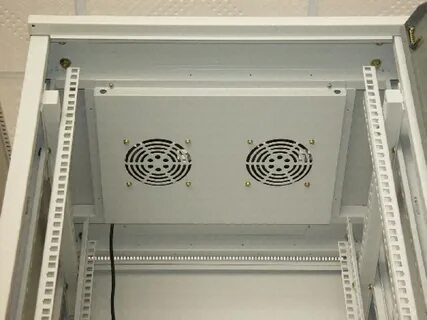 Вентилятор для телекоммуникационного шкафа