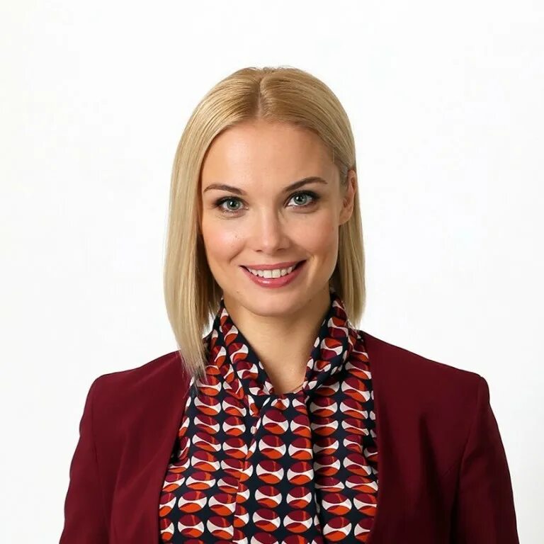 Татьяна арнтгольц 2022. Татьяна альбертовна арнтгольц. Мария шукшина жди меня. Жди меня мария шукшина и игорь кваша. Ведущий программы жди меня.