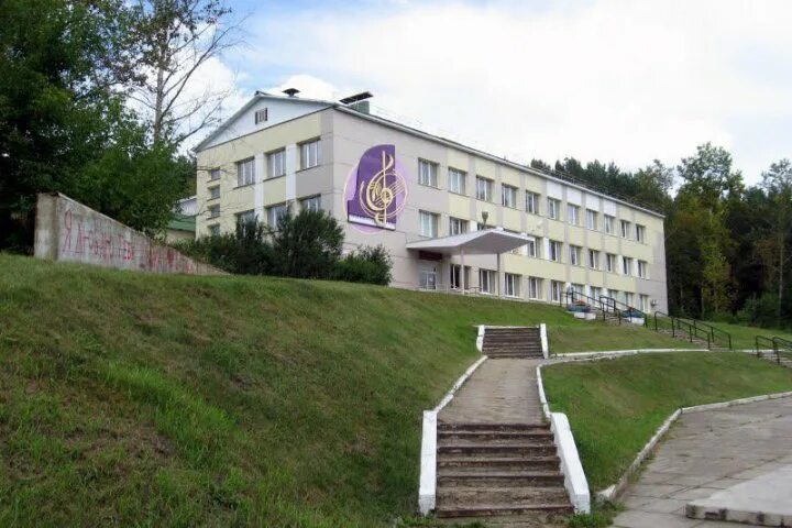 детская музыкальная школа зеленогорск красноярский край. дворец пионеров зеленогорск красноярский край. колледж при институте искусств красноярск. музыкальная школа зеленогорск. город зеленогорск красноярский край музыкальная школа.