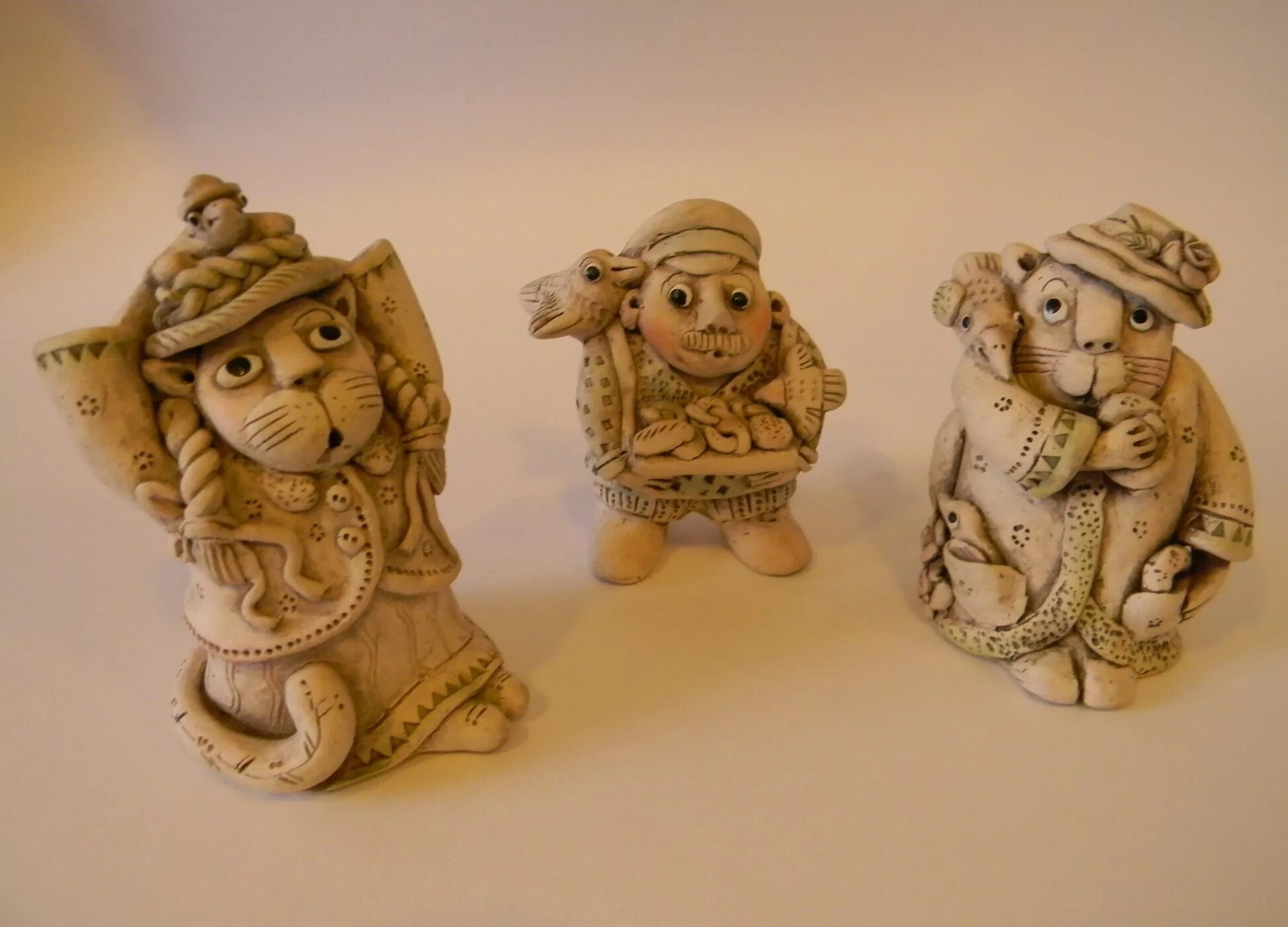 Лепка из природной глины. Кукольный театр для дошкольников. Сказочные герои из глины. Фигурка "сказочный персонаж". Глиняные фигурки.